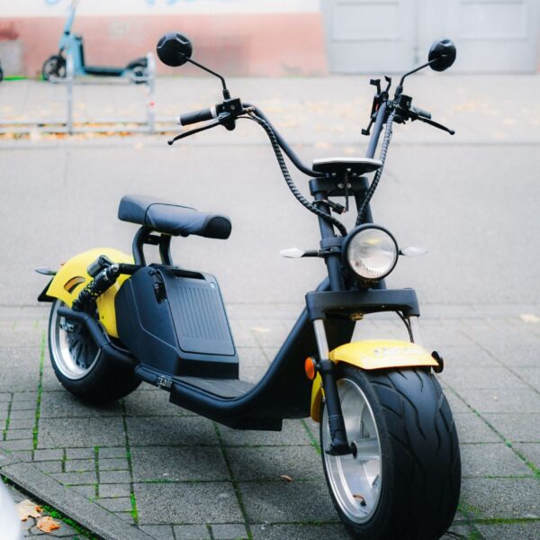 Pre Owned Electric Scooter for Daily Urban Transportation